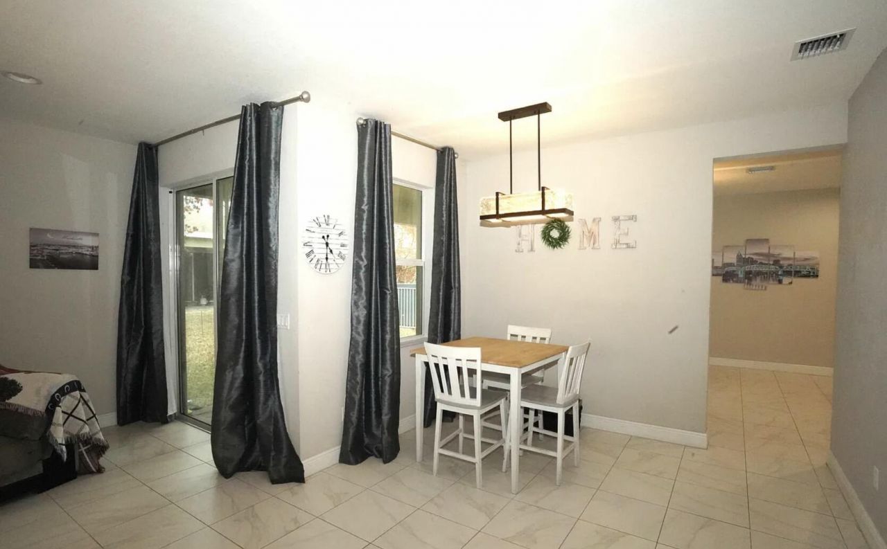 1271 NW Leonardo Circle, Port Saint Lucie, FL 34986 Photo
