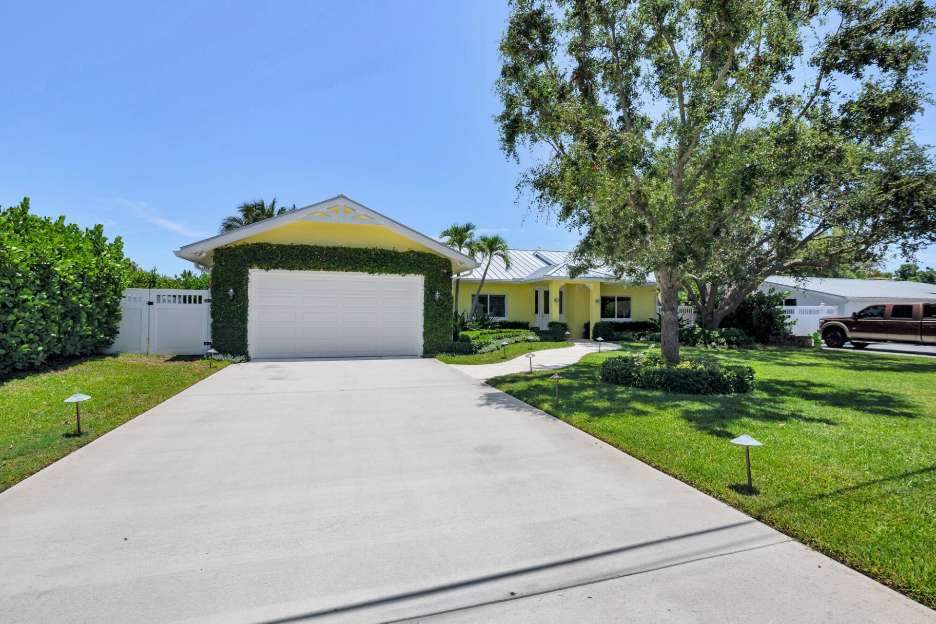 1140 Lake Clarke Drive, West Palm Beach, FL 33406 Photo