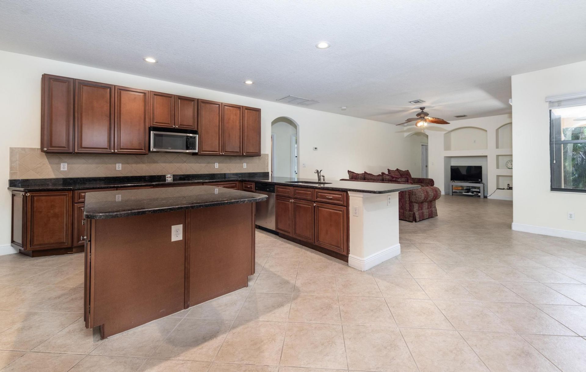 2295 NW Diamond Creek Way, Jensen Beach, FL 34957 Photo