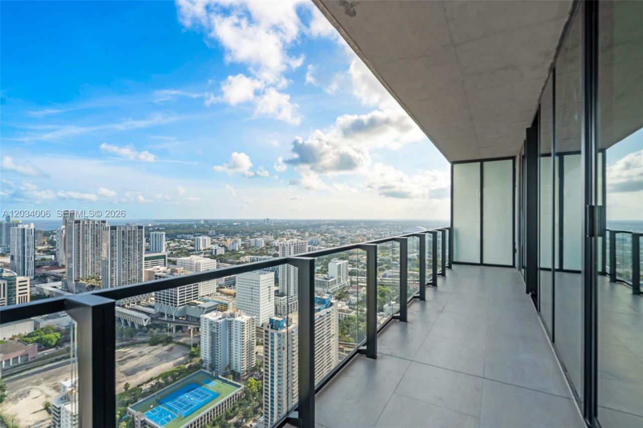 20 NE 11th St , Unit 5102, Miami, FL 33132 Photo