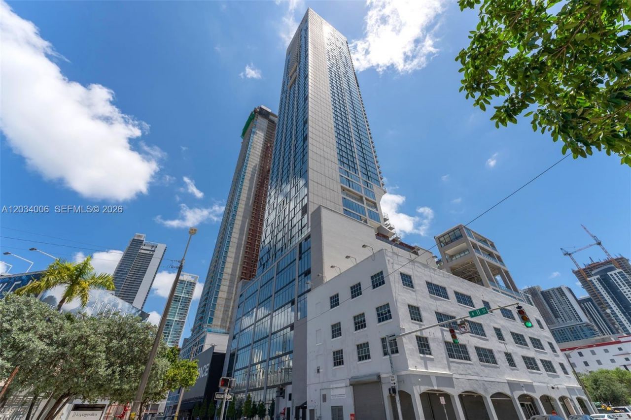 20 NE 11th St , Unit 5102, Miami, FL 33132 Photo