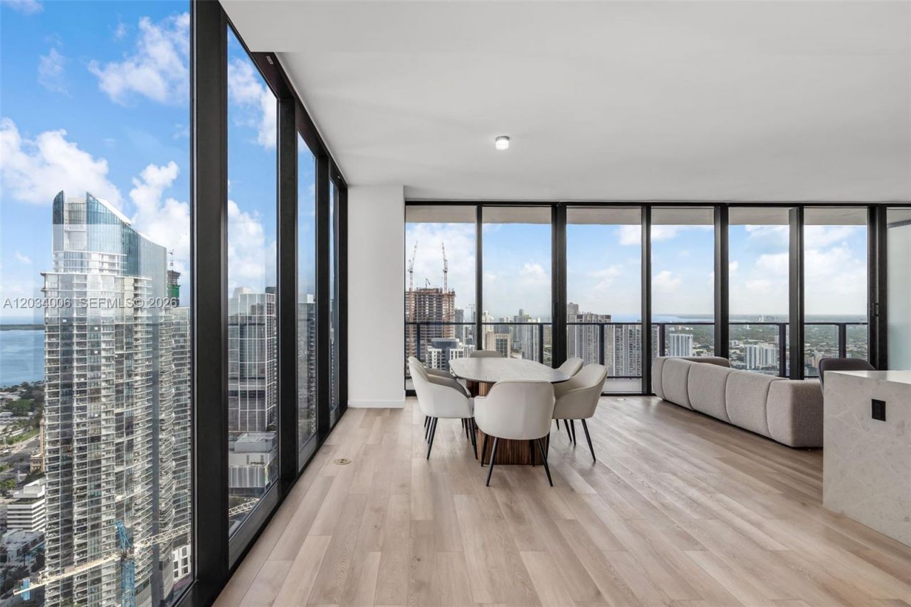 20 NE 11th St , Unit 5102, Miami, FL 33132 Photo