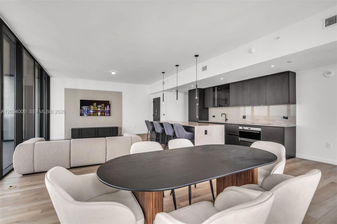 20 NE 11th St , Unit 5102, Miami, FL 33132 Photo
