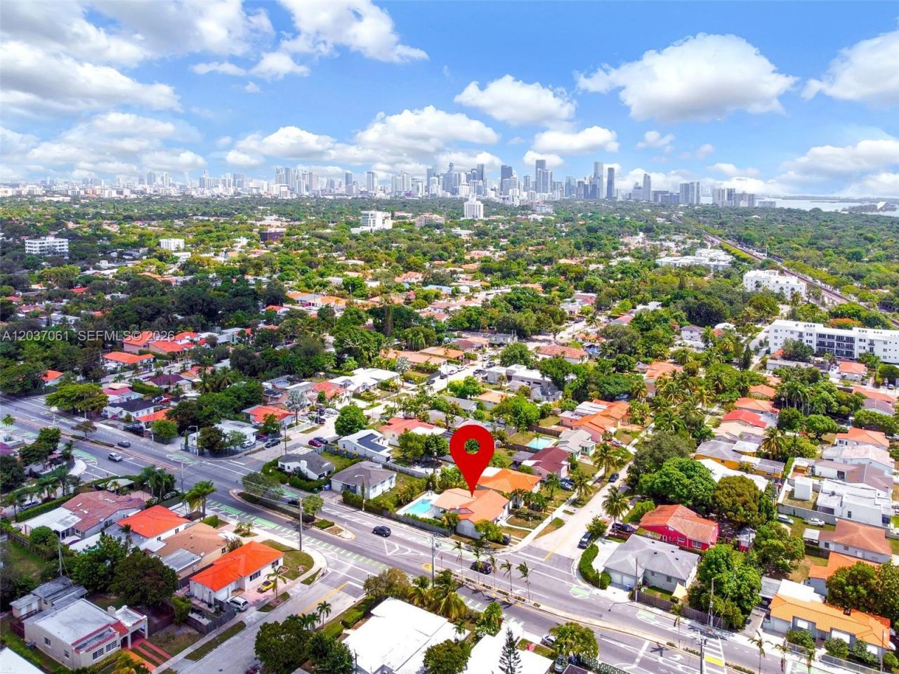 2195 SW 25th Ter, Miami, FL 33133 Photo