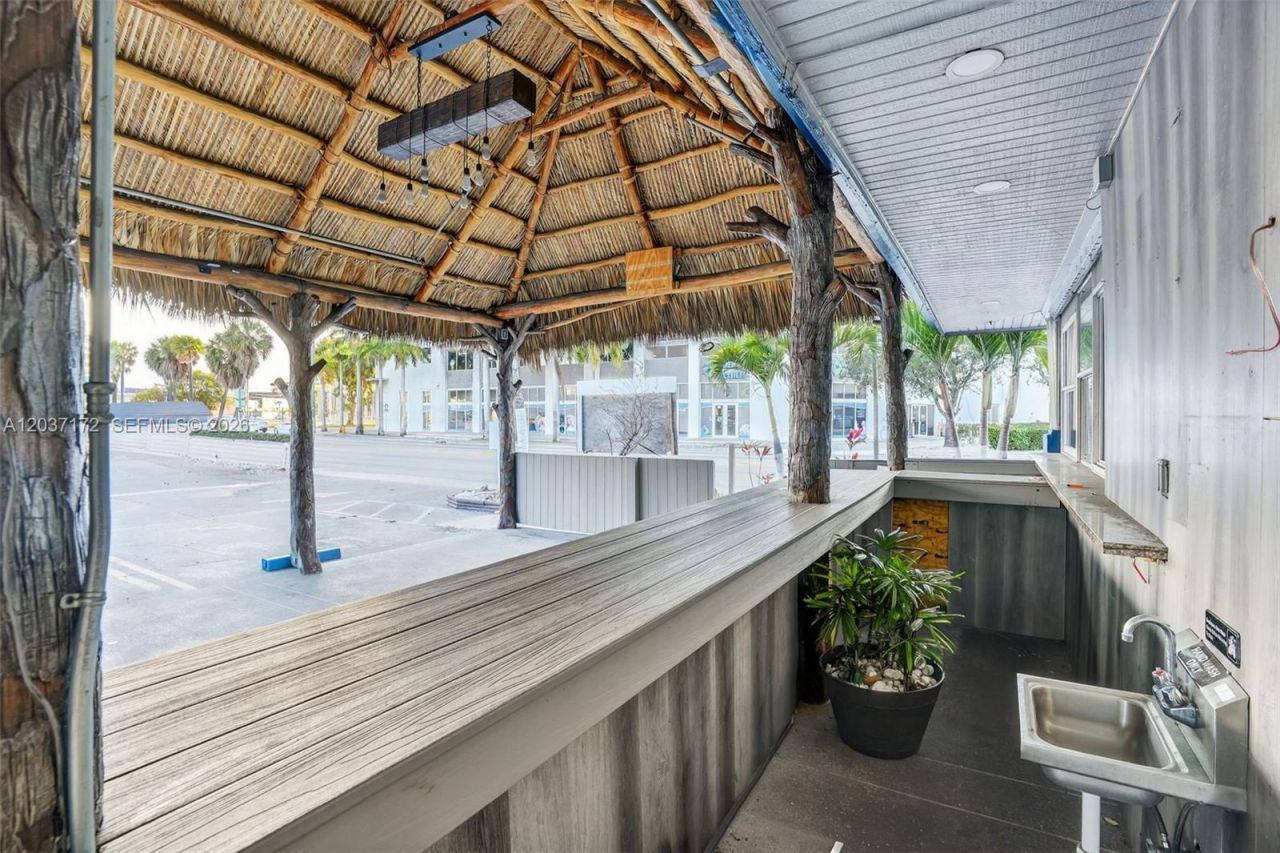 45 NW 22nd Ave , Miami, FL 33125 Photo