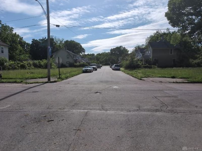 166 Reisinger Avenue, Dayton, OH 45417 Photo 4