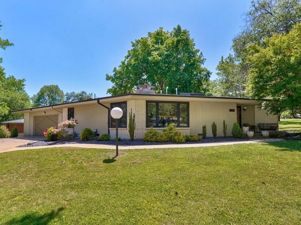 2709 S Glendale Avenue , Springfield, MO 65804