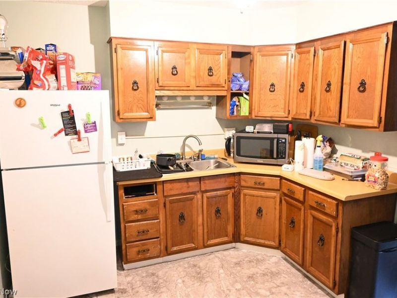 937 Wooster Road W, Barberton, OH 44203 Photo 27