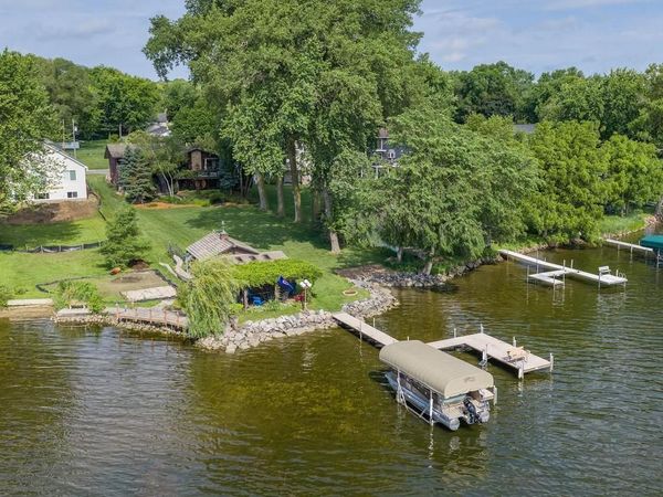 1519 14th Avenue NW, New Brighton, MN 55112