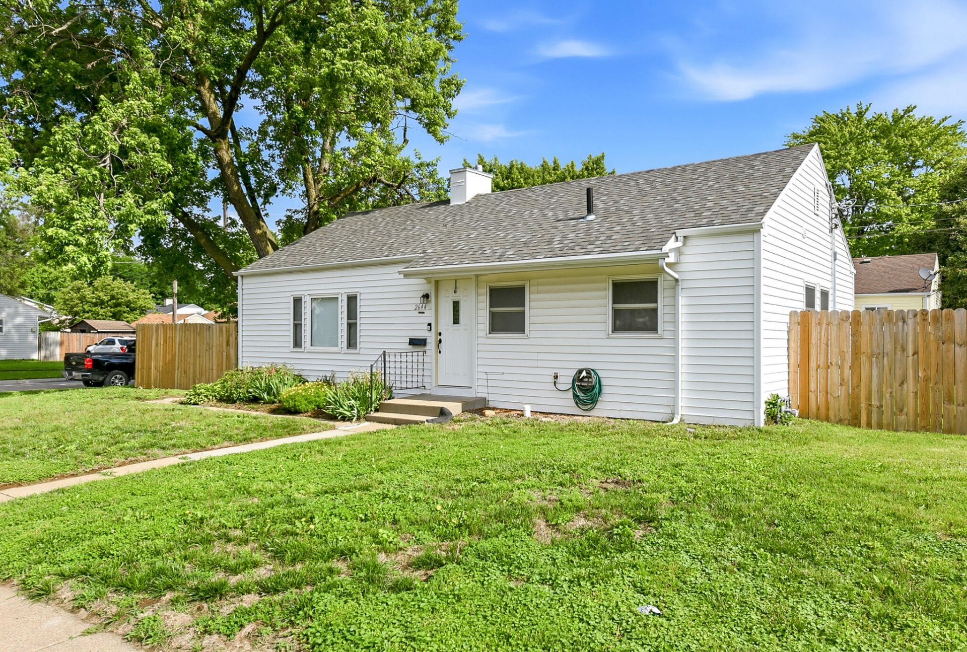2644 Avenue G, Council Bluffs, IA 51501 Main Photo
