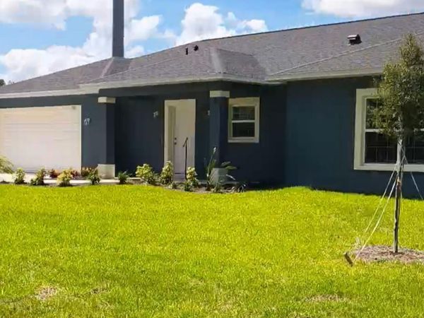 5612 HICKMAN , WIMAUMA, FL 33598