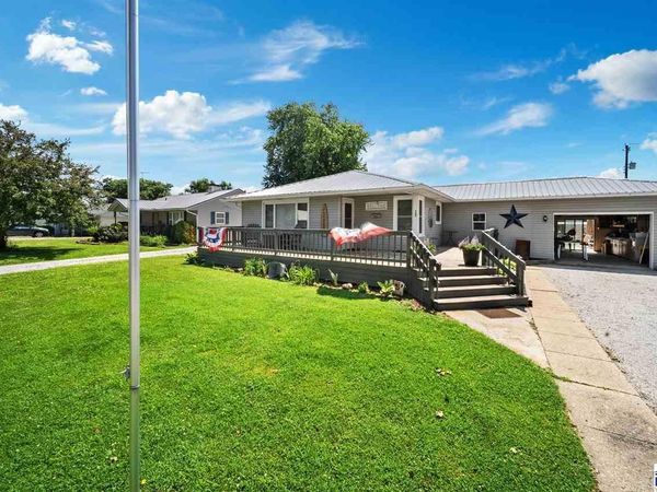 705 Maple Drive, Rockville, IN 47872