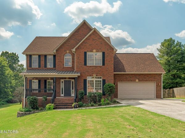 3560 Hirst Circle, Lenoir City, TN 37772