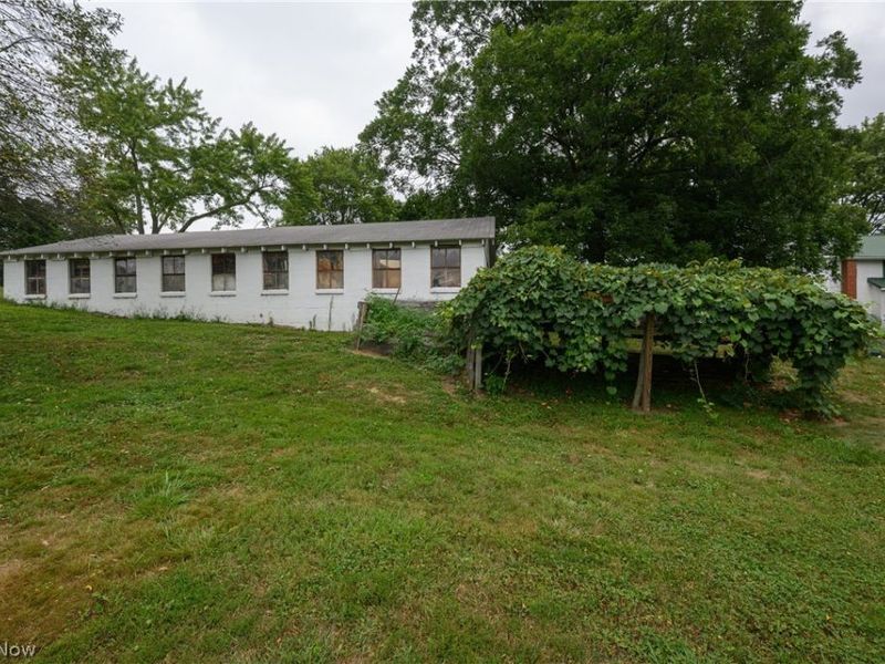 12201 King Church Avenue NW, Uniontown, OH 44685 Photo 34