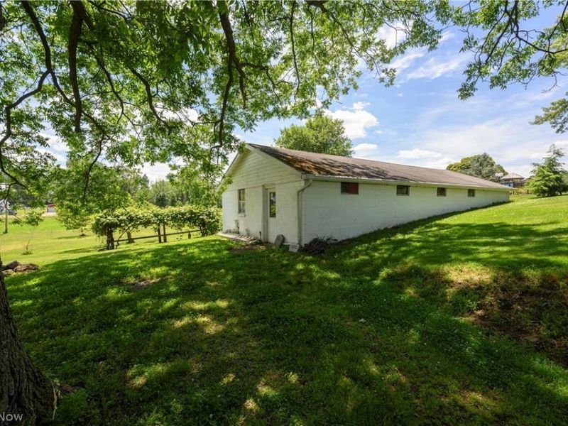 12201 King Church Avenue NW, Uniontown, OH 44685 Photo 41