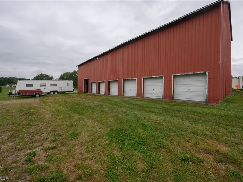 12201 King Church Avenue NW, Uniontown, OH 44685 Photo 8