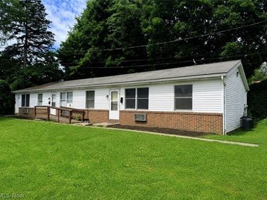 536 Beech Lane NW, New Philadelphia, OH 44663