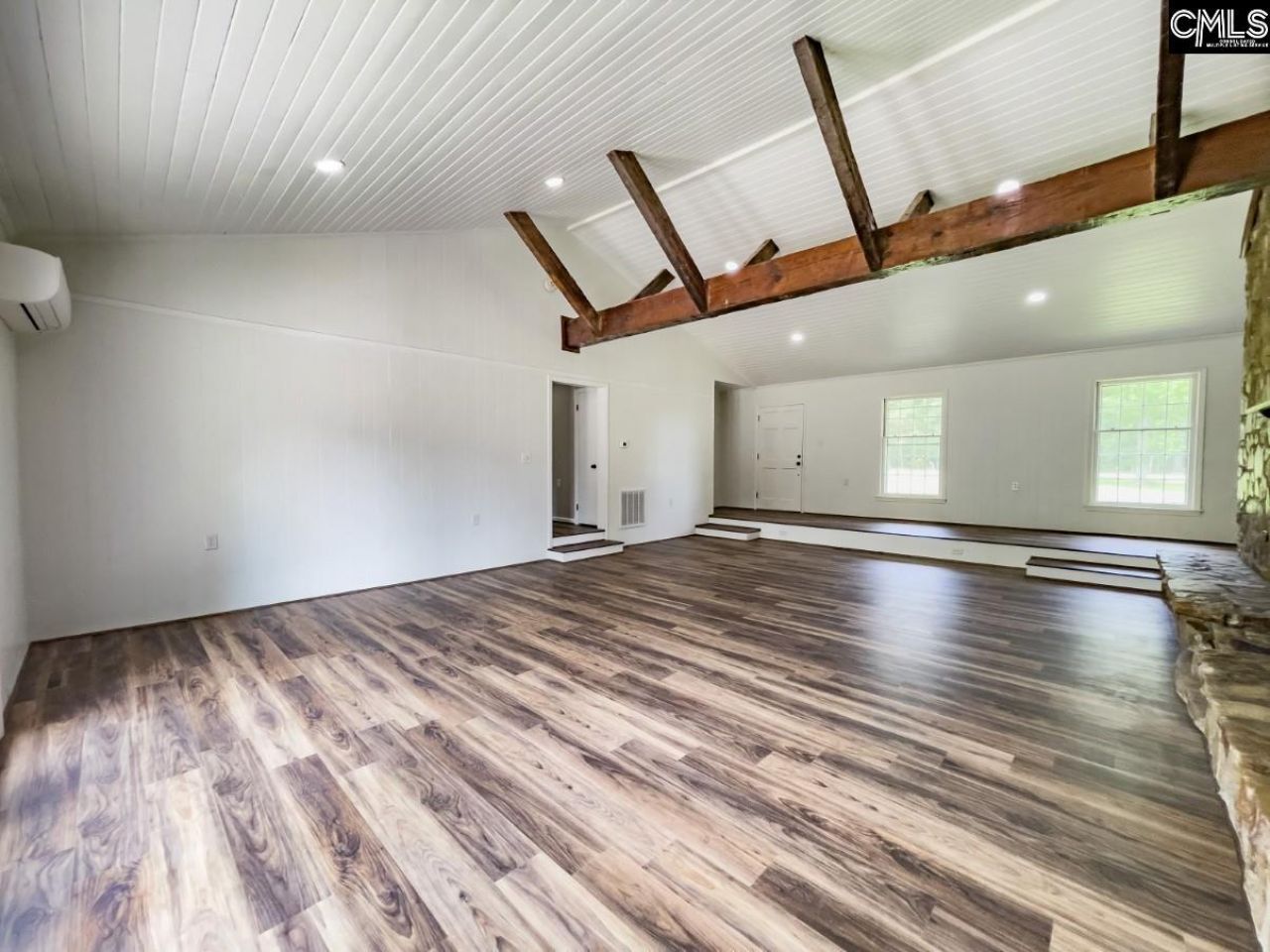 2545 Silverstreet Road  Photo 10
