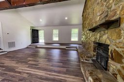 2545 Silverstreet Road photo 4
