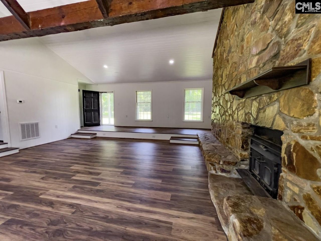 2545 Silverstreet Road  Photo 9