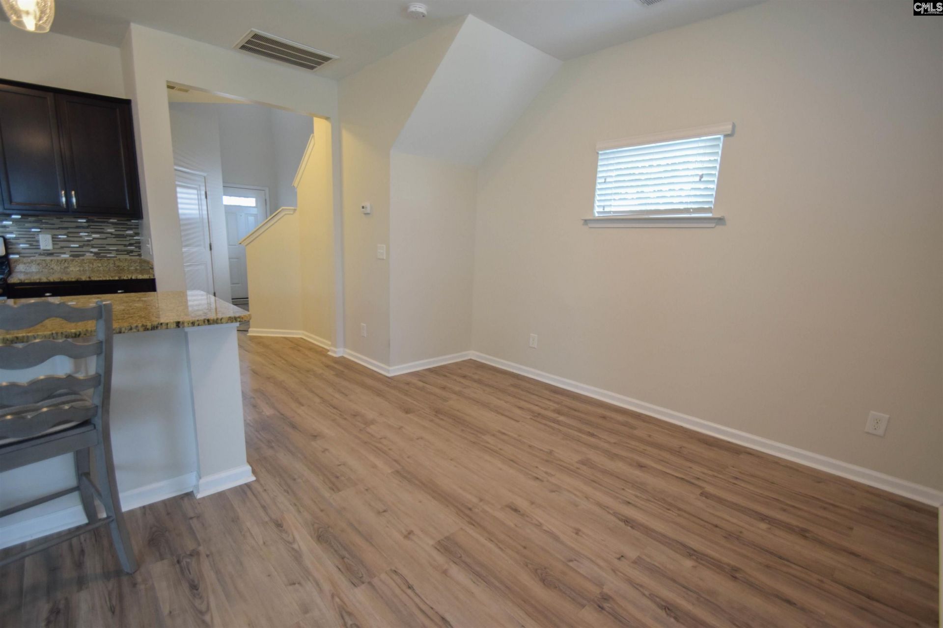 308 Bonhomme Court  Photo 18