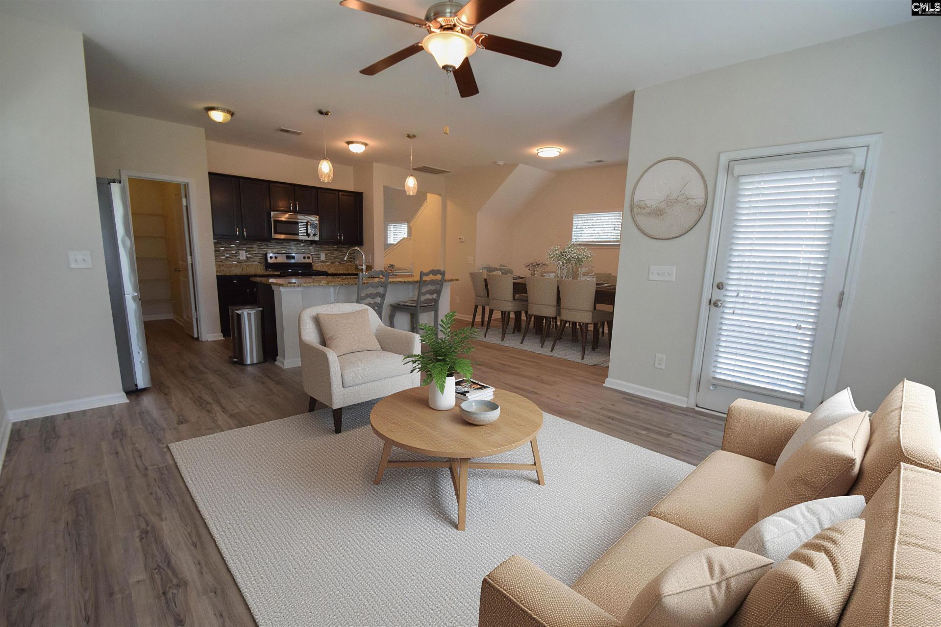 308 Bonhomme Court Photo 8