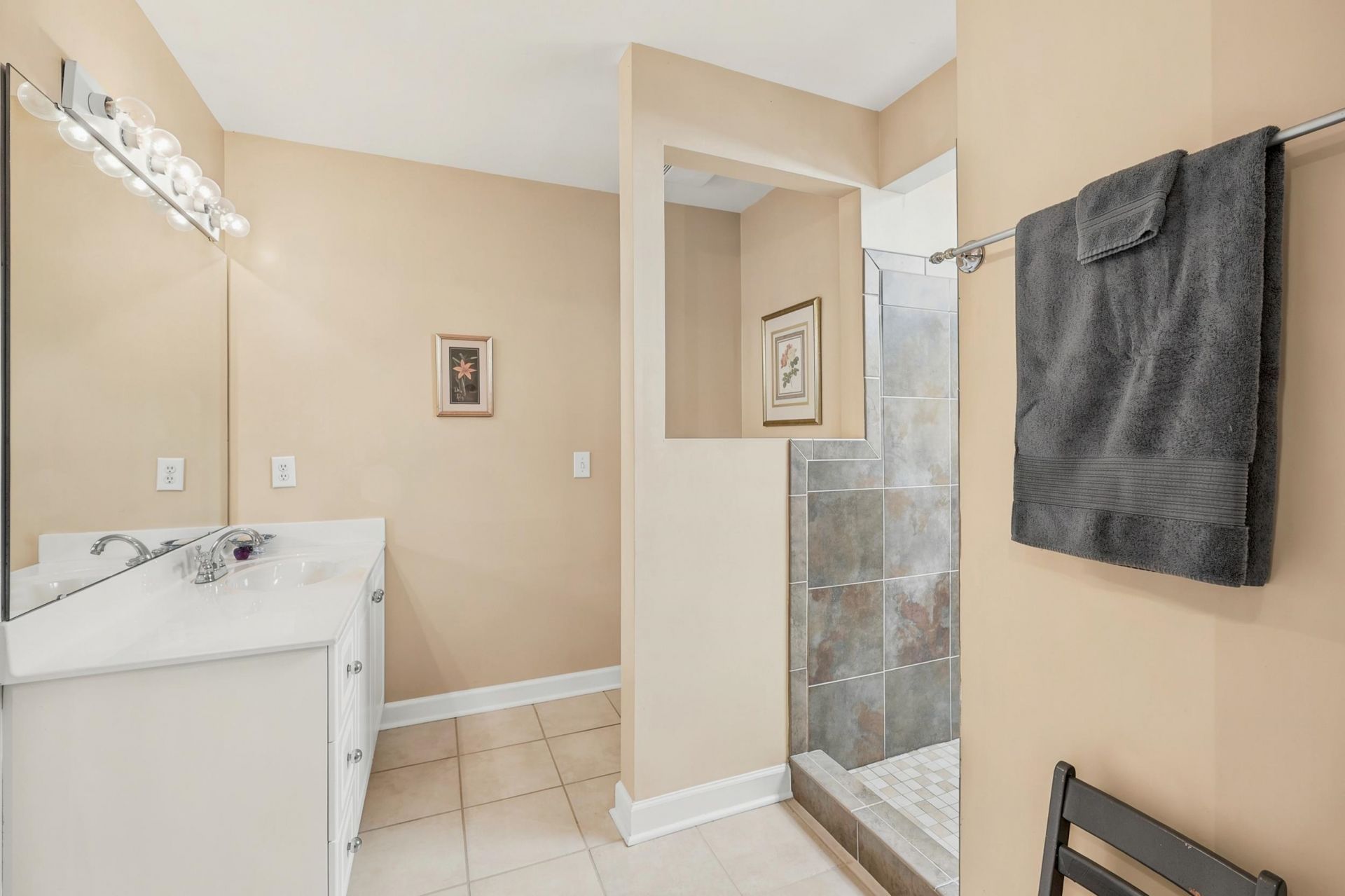 357 Aspen Loop  Photo 15