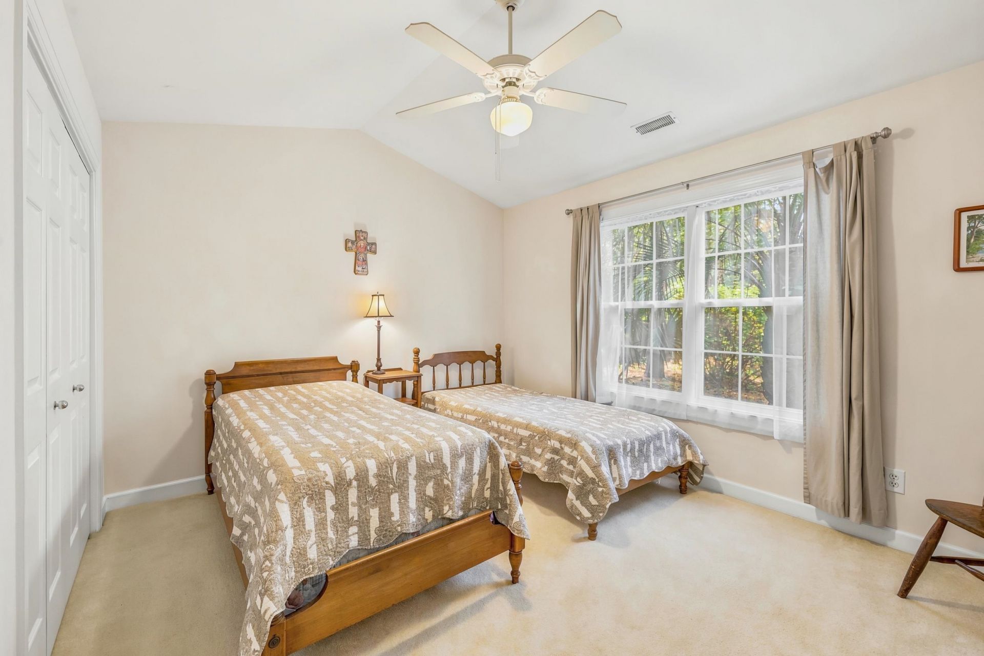 357 Aspen Loop  Photo 18