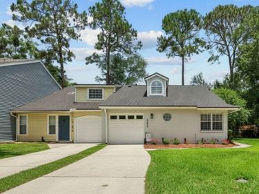 8203 DUNBARTON Court, Jacksonville, FL 32244
