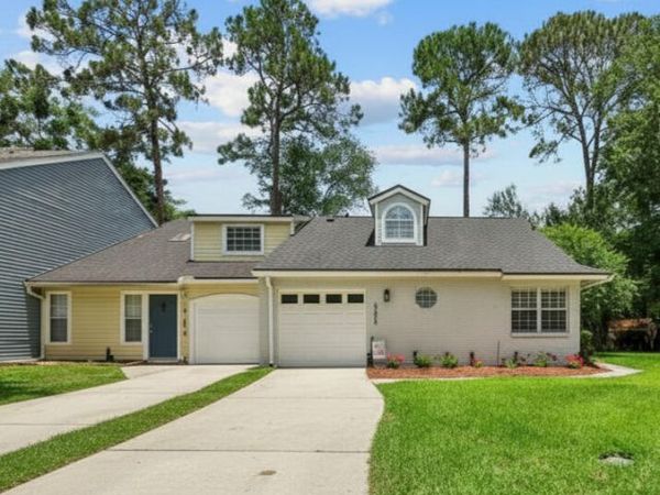 8203 DUNBARTON Court, Jacksonville, FL 32244