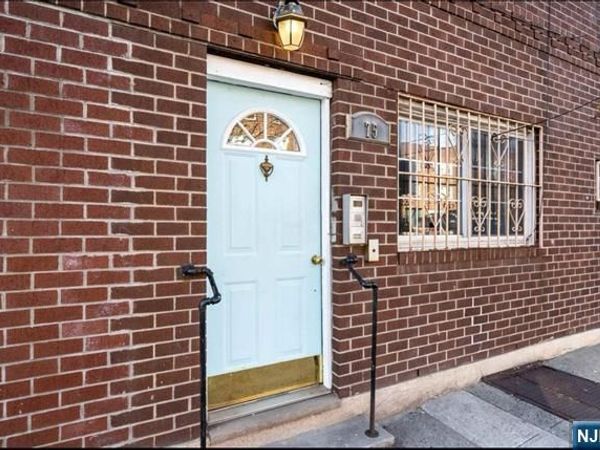 75 Palisade Avenue 1, JERSEY CITY, NJ 07306
