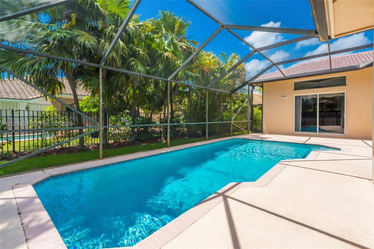 3852 Oak Ridge Cir, Weston, FL 33331 Photo