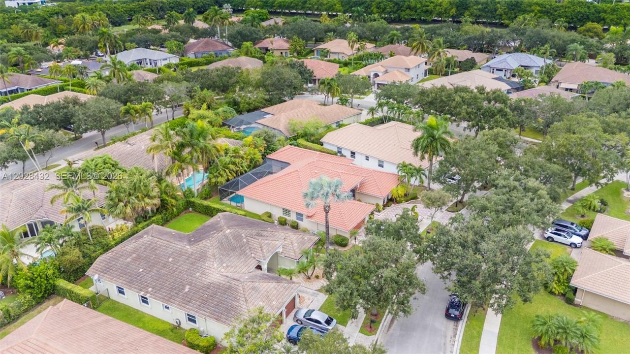 3852 Oak Ridge Cir, Weston, FL 33331 Photo