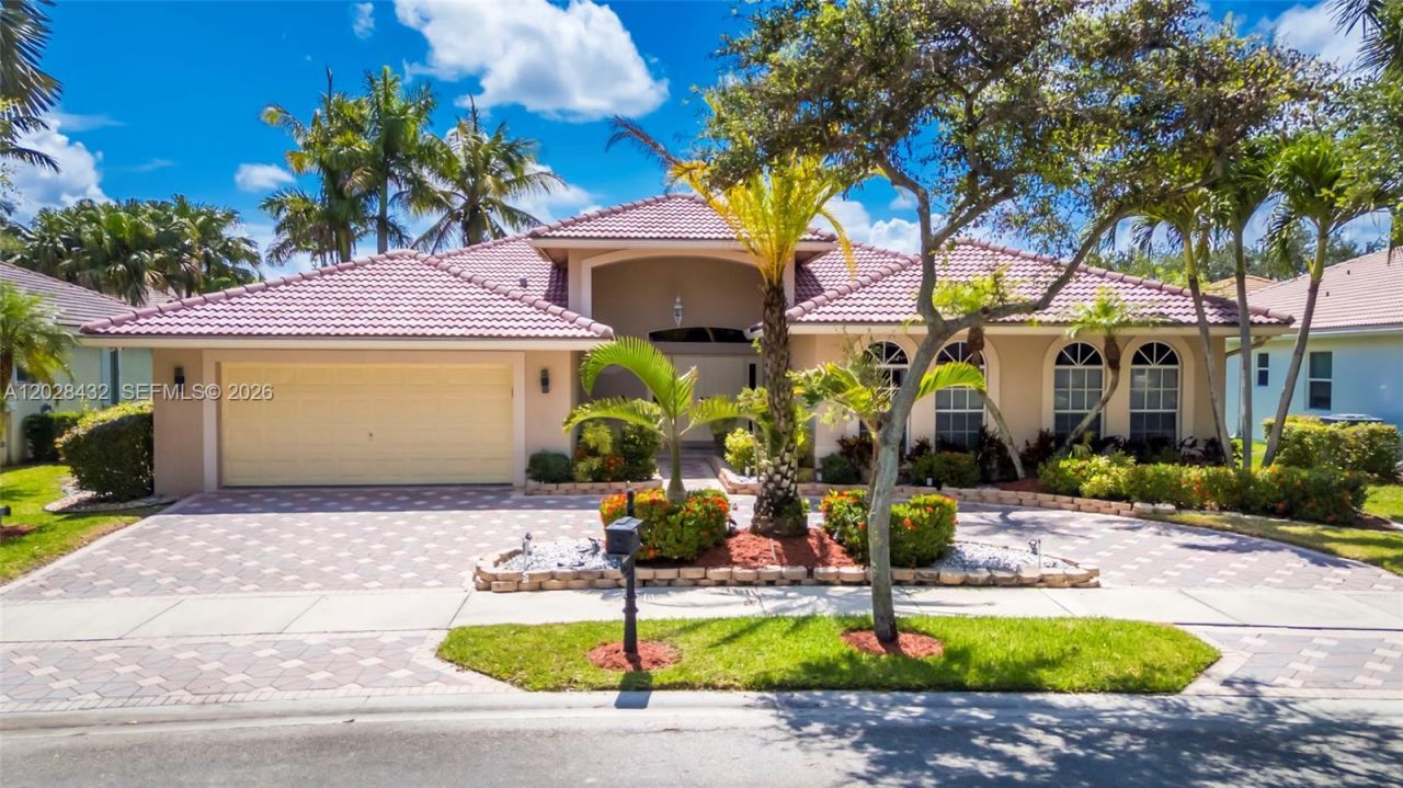 3852 Oak Ridge Cir, Weston, FL 33331 Photo