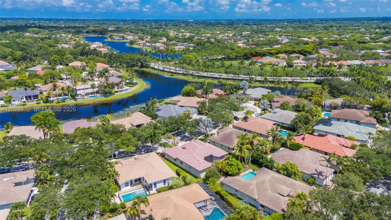 3852 Oak Ridge Cir, Weston, FL 33331 Photo