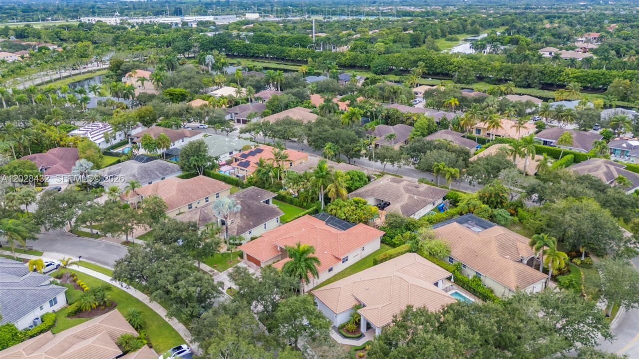 3852 Oak Ridge Cir, Weston, FL 33331 Photo