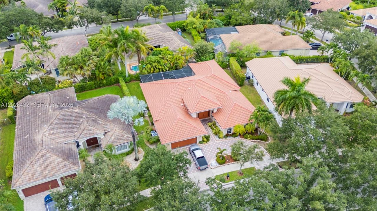 3852 Oak Ridge Cir, Weston, FL 33331 Photo