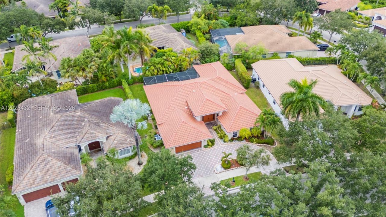 3852 Oak Ridge Cir, Weston, FL 33331 Photo