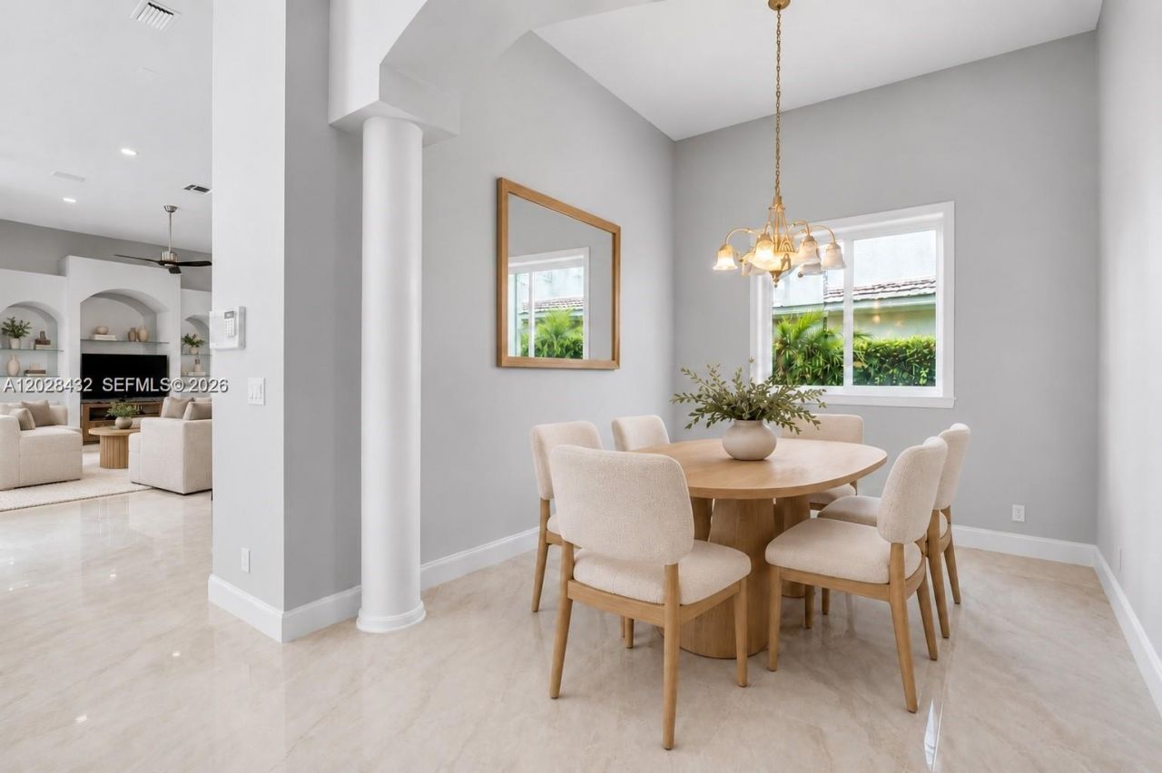 3852 Oak Ridge Cir, Weston, FL 33331 Photo