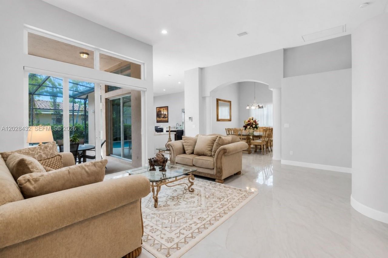 3852 Oak Ridge Cir, Weston, FL 33331 Photo