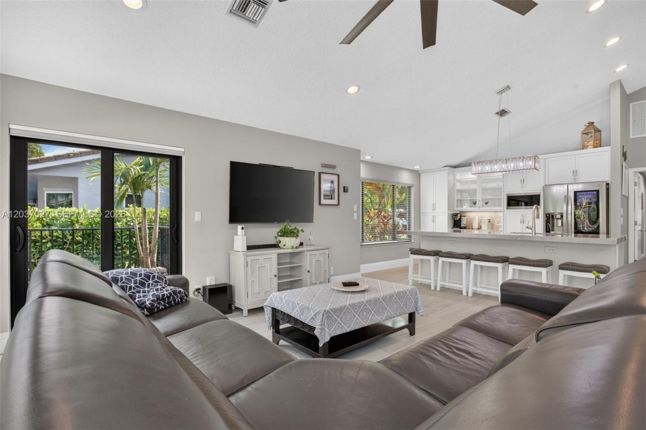 5366 NW 85th Ave, Coral Springs, FL 33067 Photo