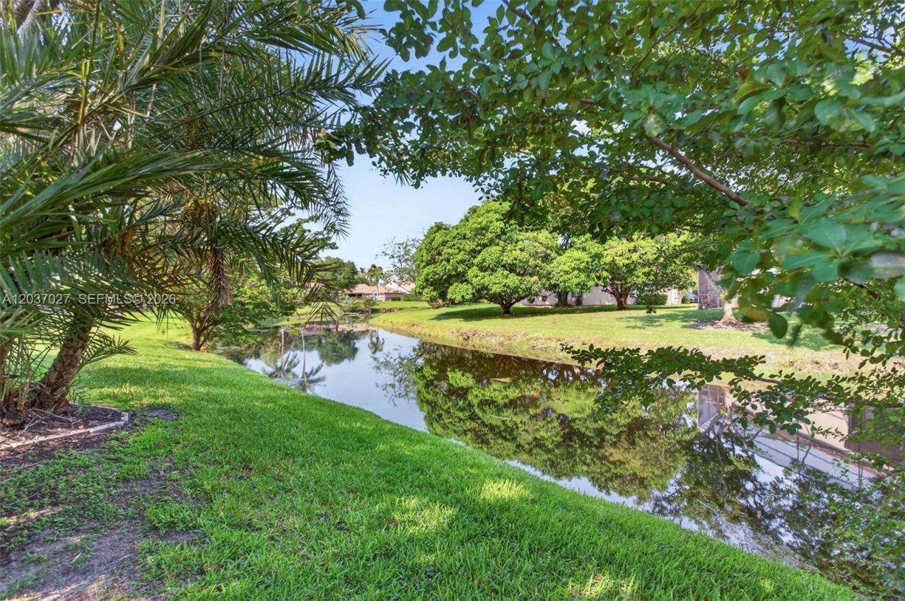 5366 NW 85th Ave, Coral Springs, FL 33067 Photo
