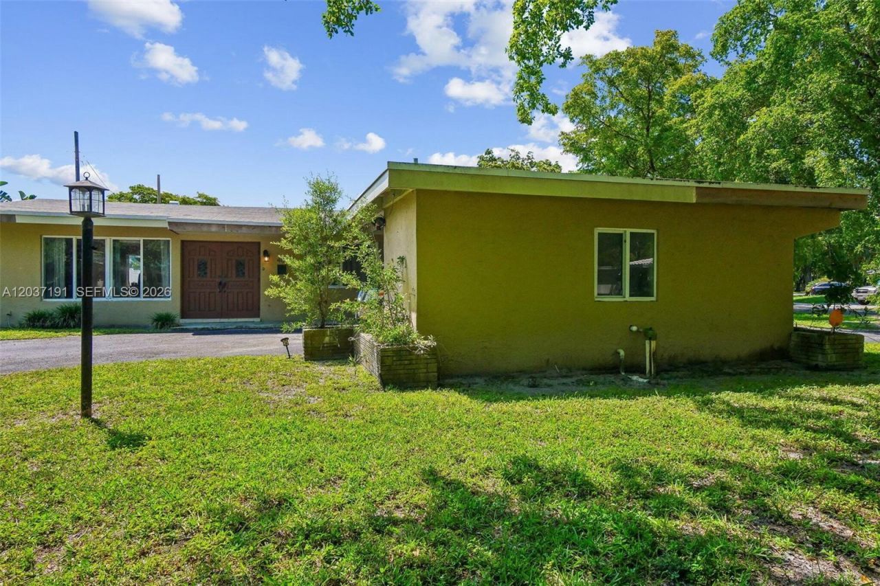 401 S 57th Ter, Hollywood, FL 33023 Photo