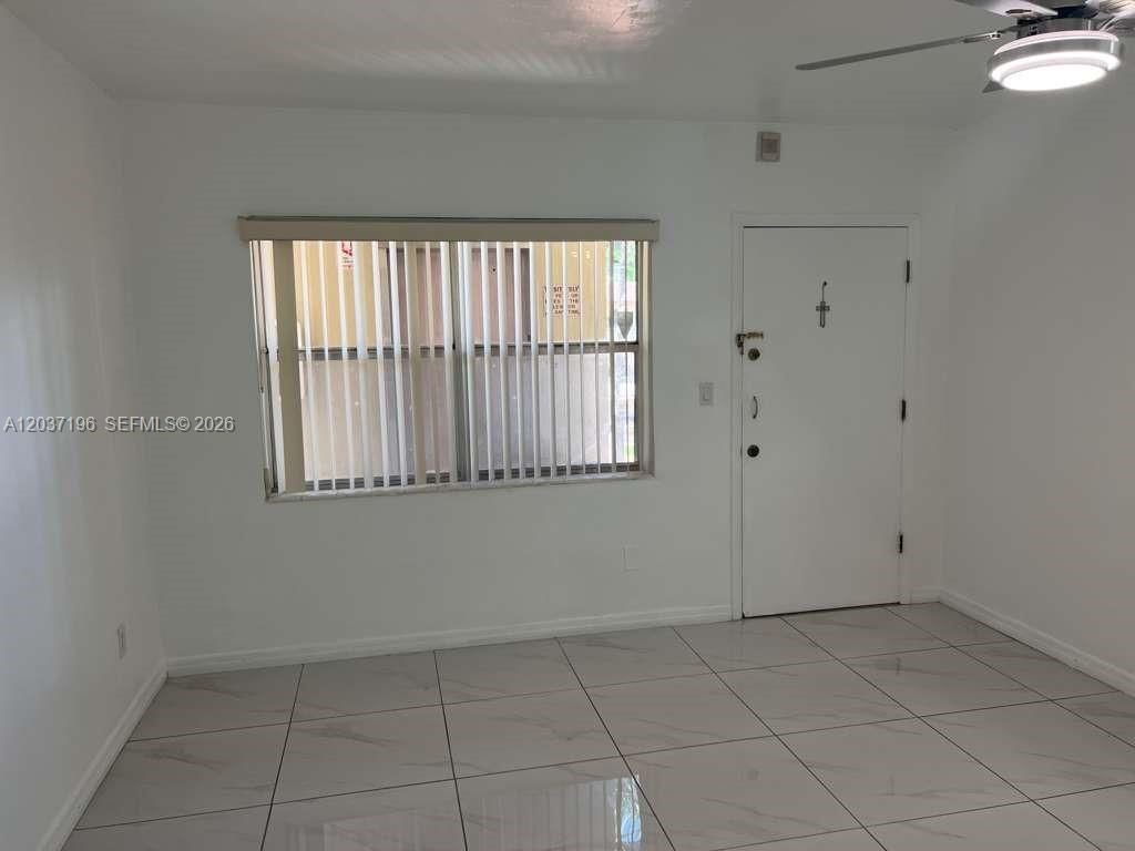 7505 SW 82nd St , Unit 322, Miami, FL 33143 Photo