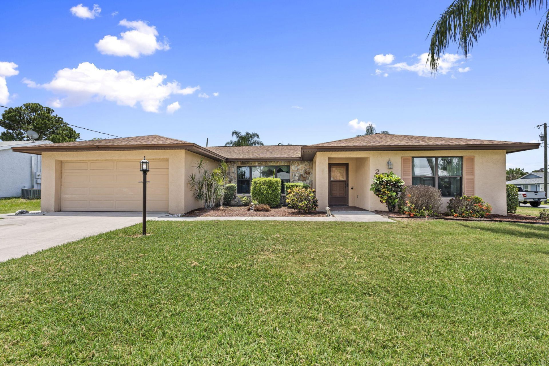 2538 SE Hallahan Street, Port Saint Lucie, FL 34952 Photo