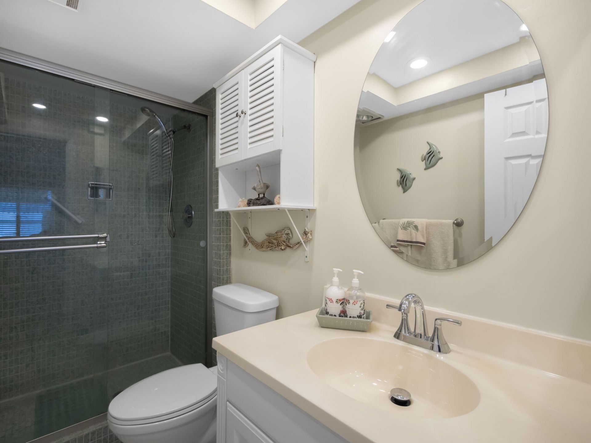52 Yacht Club Drive, Unit 103, North Palm Beach, FL 33408 Photo