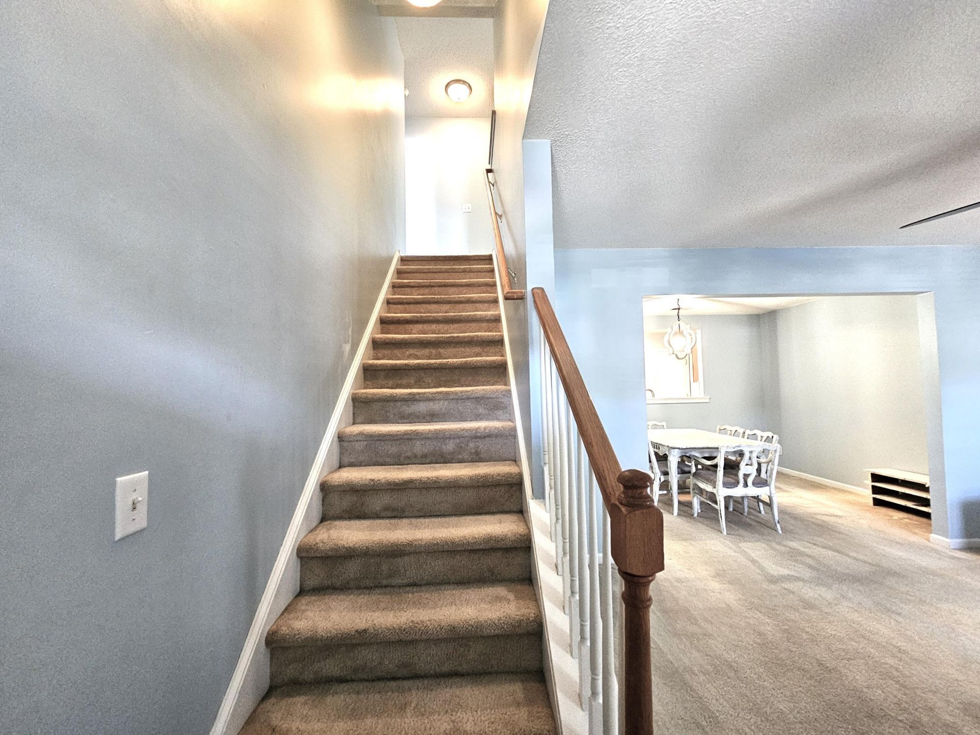 411 Aberdeen Circle Photo 10