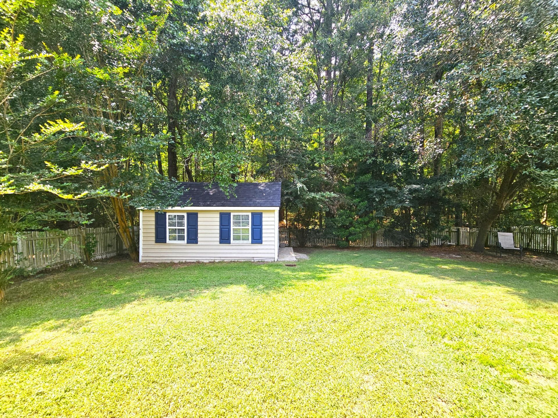 411 Aberdeen Circle Photo 21
