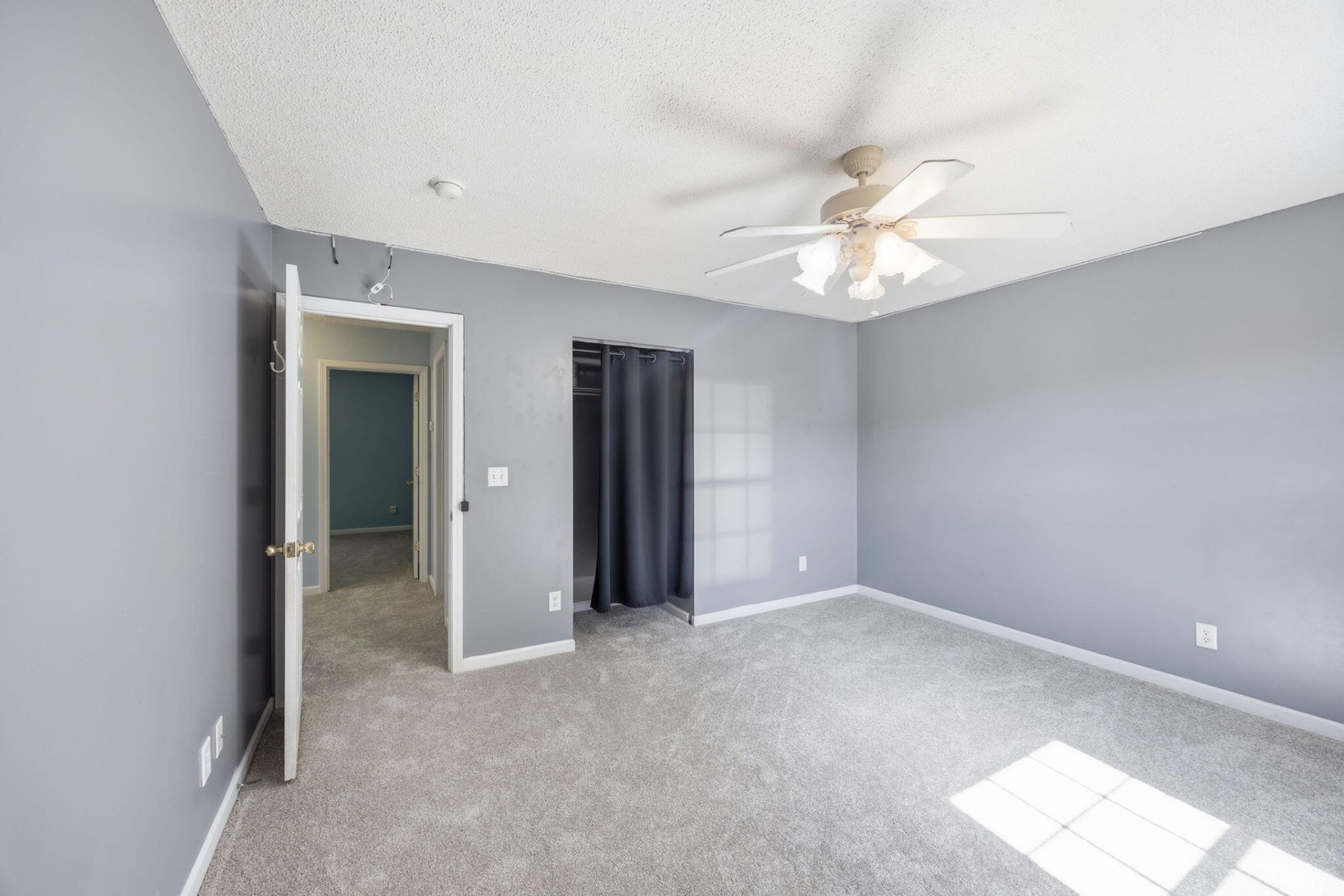411 Aberdeen Circle Photo 21