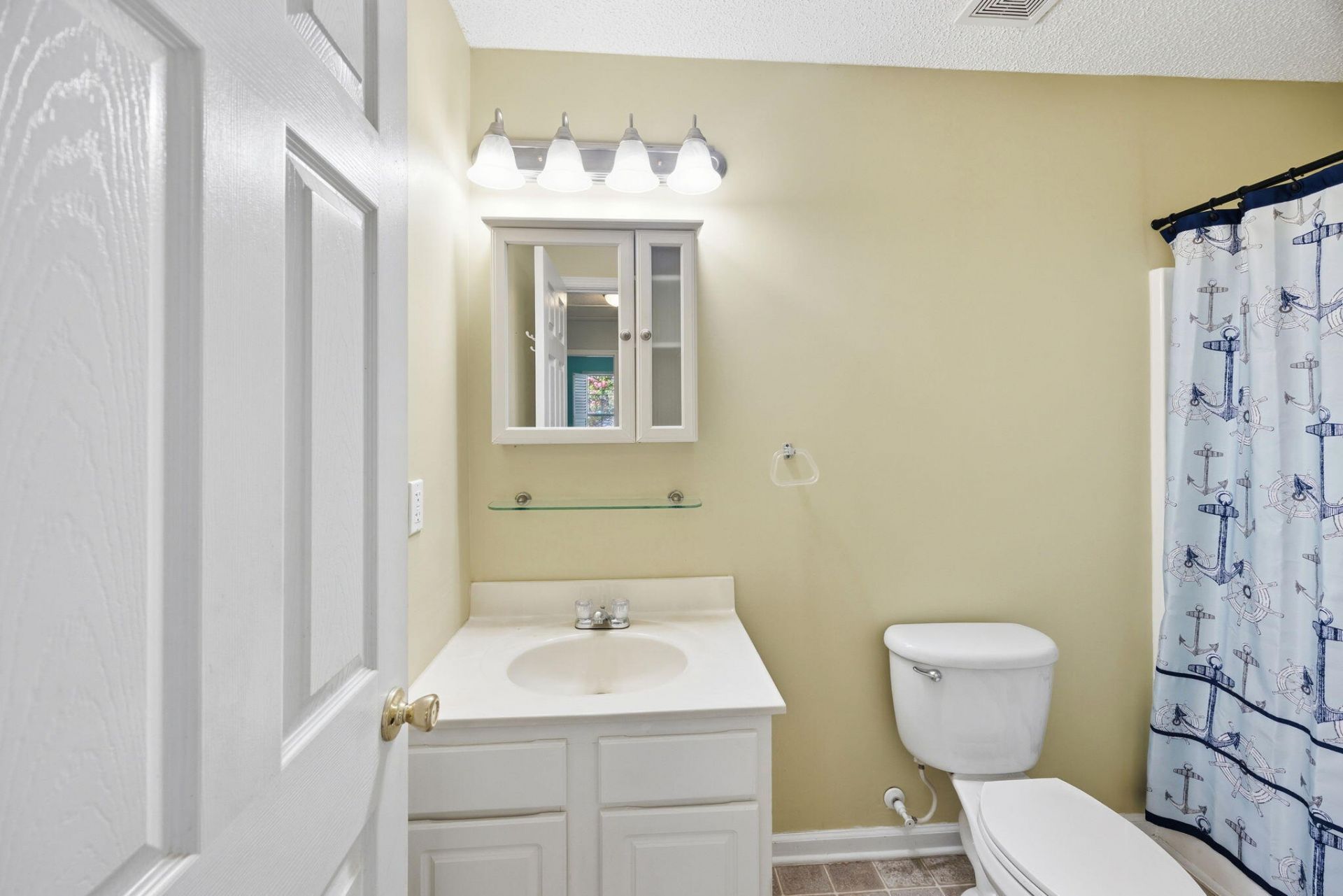 411 Aberdeen Circle Photo 24